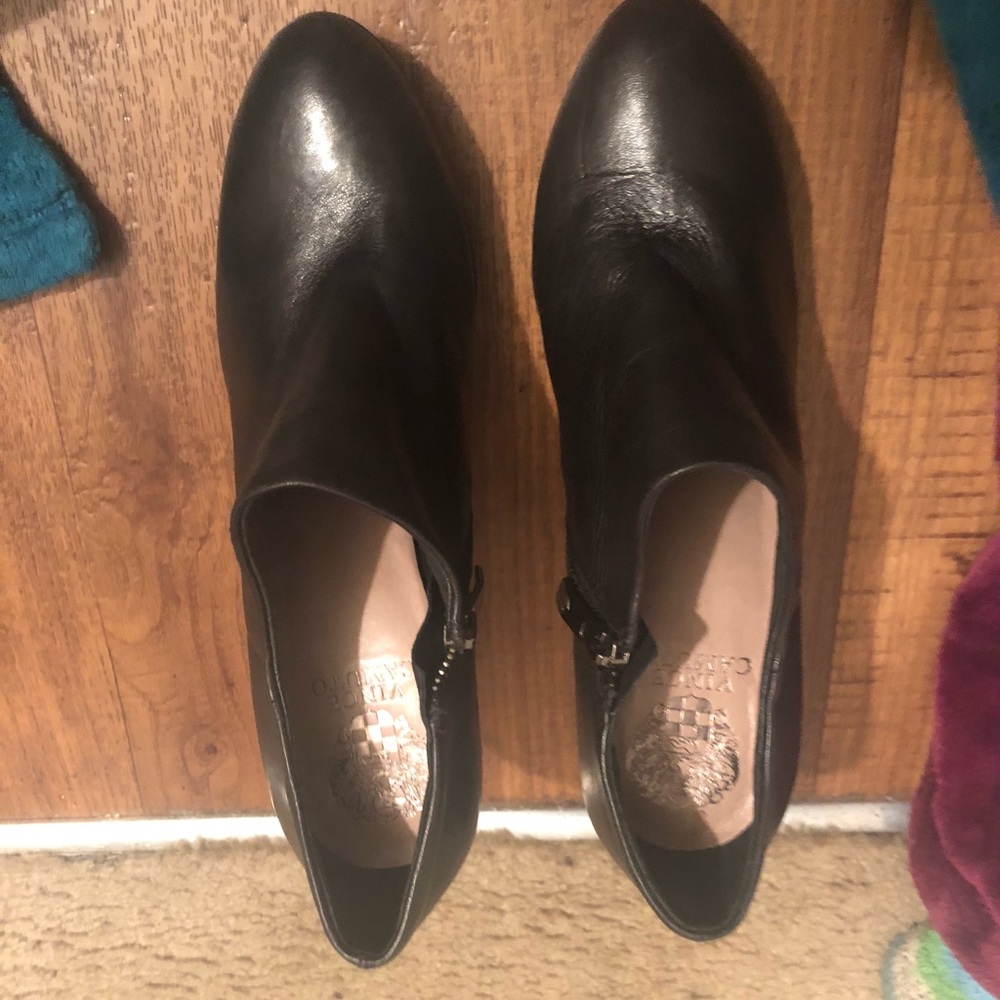 Vince Camutp booties brand new